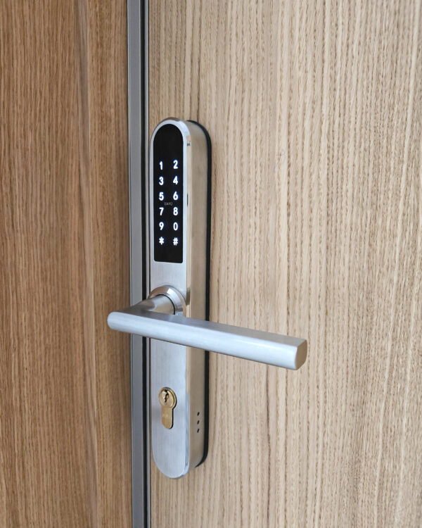 zamek do apartamentów SmartLock